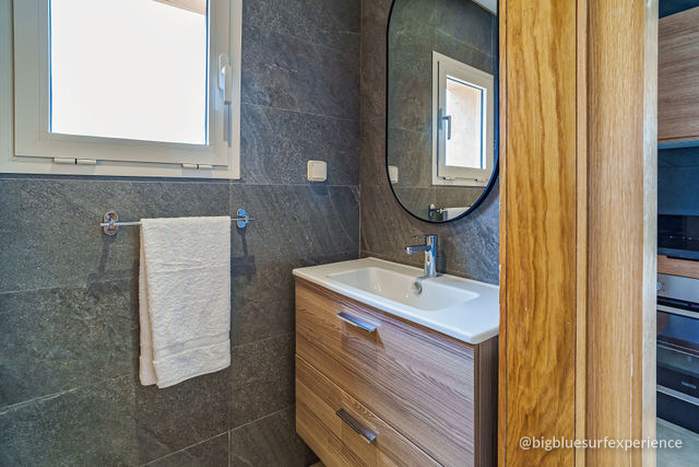 Washbasin of the downstairs WC in the BigBlue Bay Duplex, beside the kitchenette