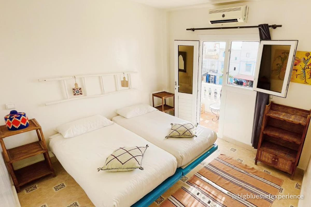 Twin room with balcony at BigBlue Surf Guesthouse Taghazout